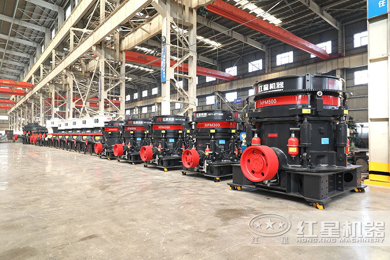 圓錐破型號(hào)多，PYD2200型更受歡迎